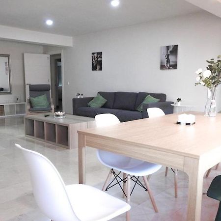 Carihuela Beach Suite Apartment Torremolinos Buitenkant foto