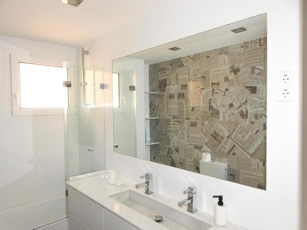 Carihuela Beach Suite Apartment Torremolinos Buitenkant foto