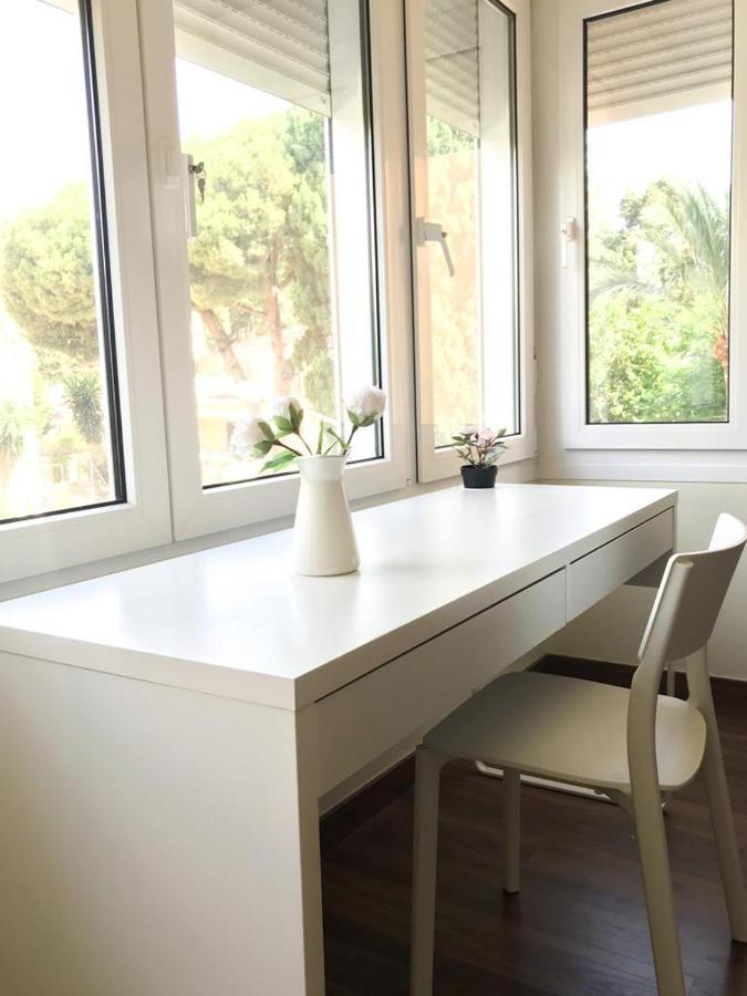 Carihuela Beach Suite Apartment Torremolinos Buitenkant foto